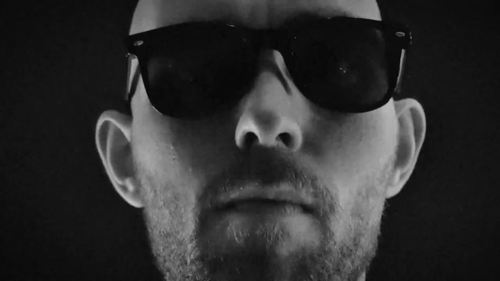 Hushtones Revient avec &lsquo;Paper Flowers&rsquo; : Un Nouveau Single&nbsp;Envoûtant