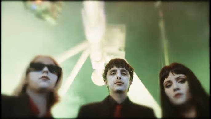 Vona Vella dévoile un nouveau single&nbsp;!