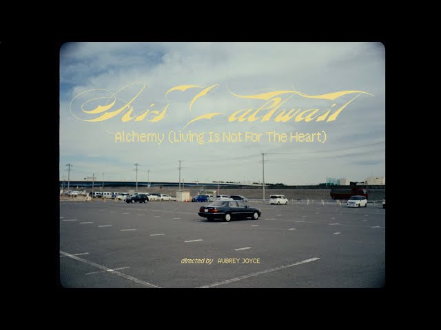 Iris Caltwait dévoile le clip&nbsp;d&rsquo;Alchemy