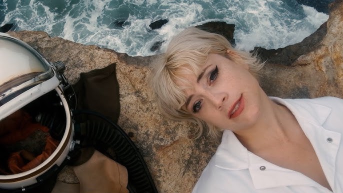 Over The Ocean: Une Pop Éthérée à&nbsp;Découvrir