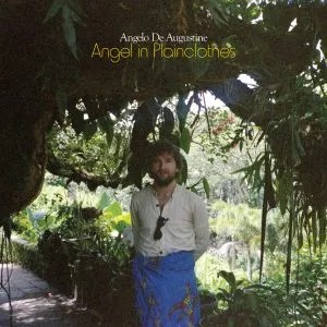 #Review : L&rsquo;éblouissante offrande Angelo De Augustine avec Angel in&nbsp;Plainclothes