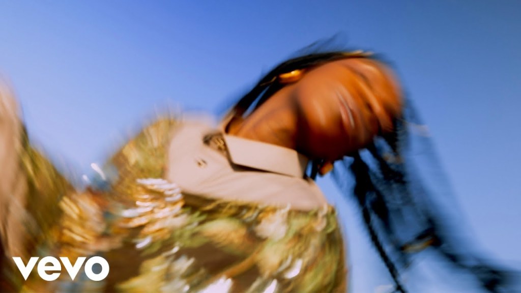 Dua Saleh dévoile un nouveau&nbsp;single