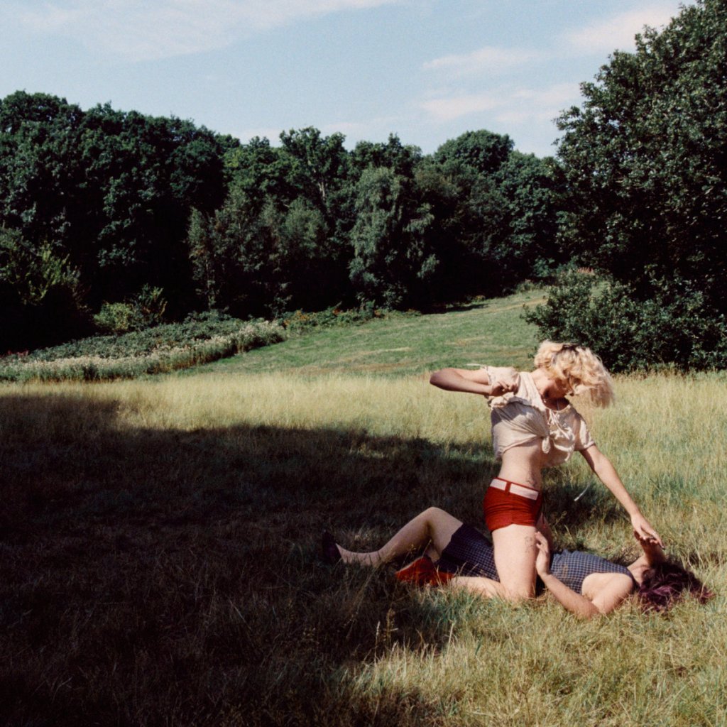 Modern Woman dévoile un nouveau single