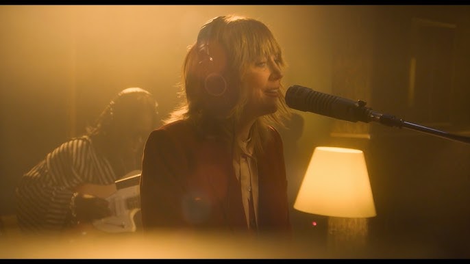 Beth Orton dévoile une vidéo live du titre&nbsp;Otherside