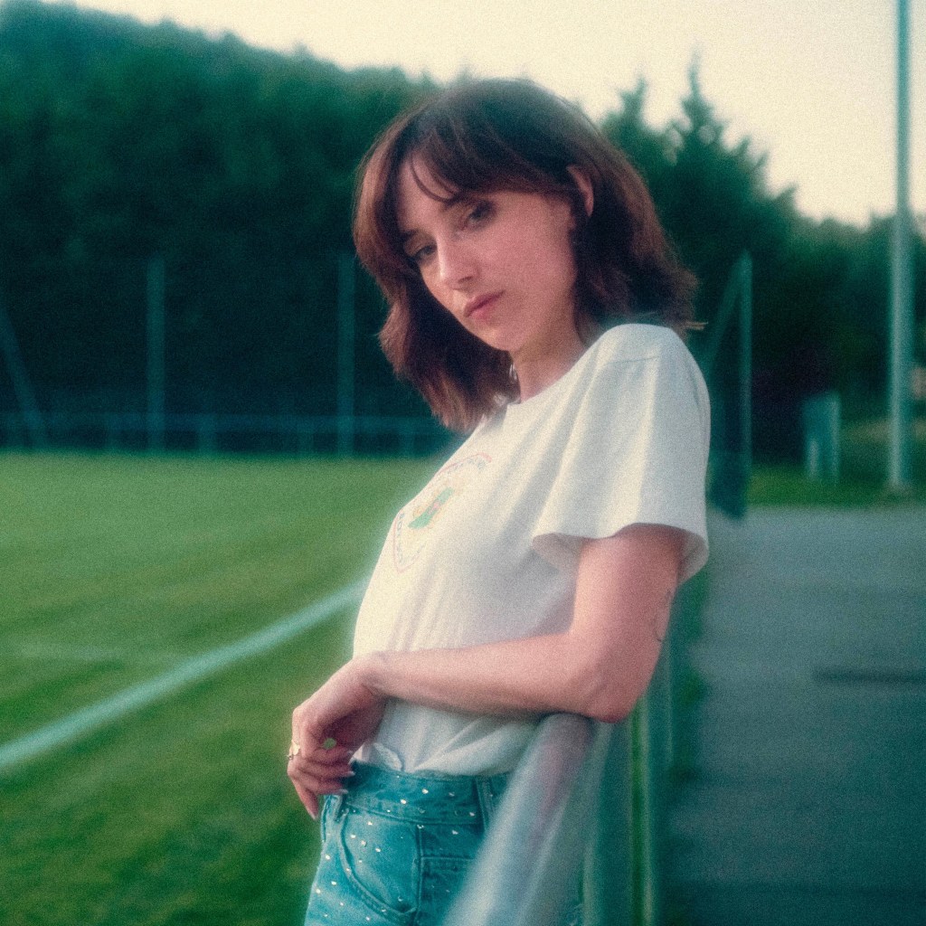 Savanah dévoile « Teenager », deuxième extrait de&nbsp;Superlune