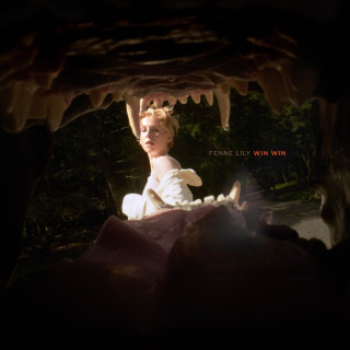 Fenne Lily dévoile « Stranger Things », nouvel extrait de son album Win&nbsp;Win